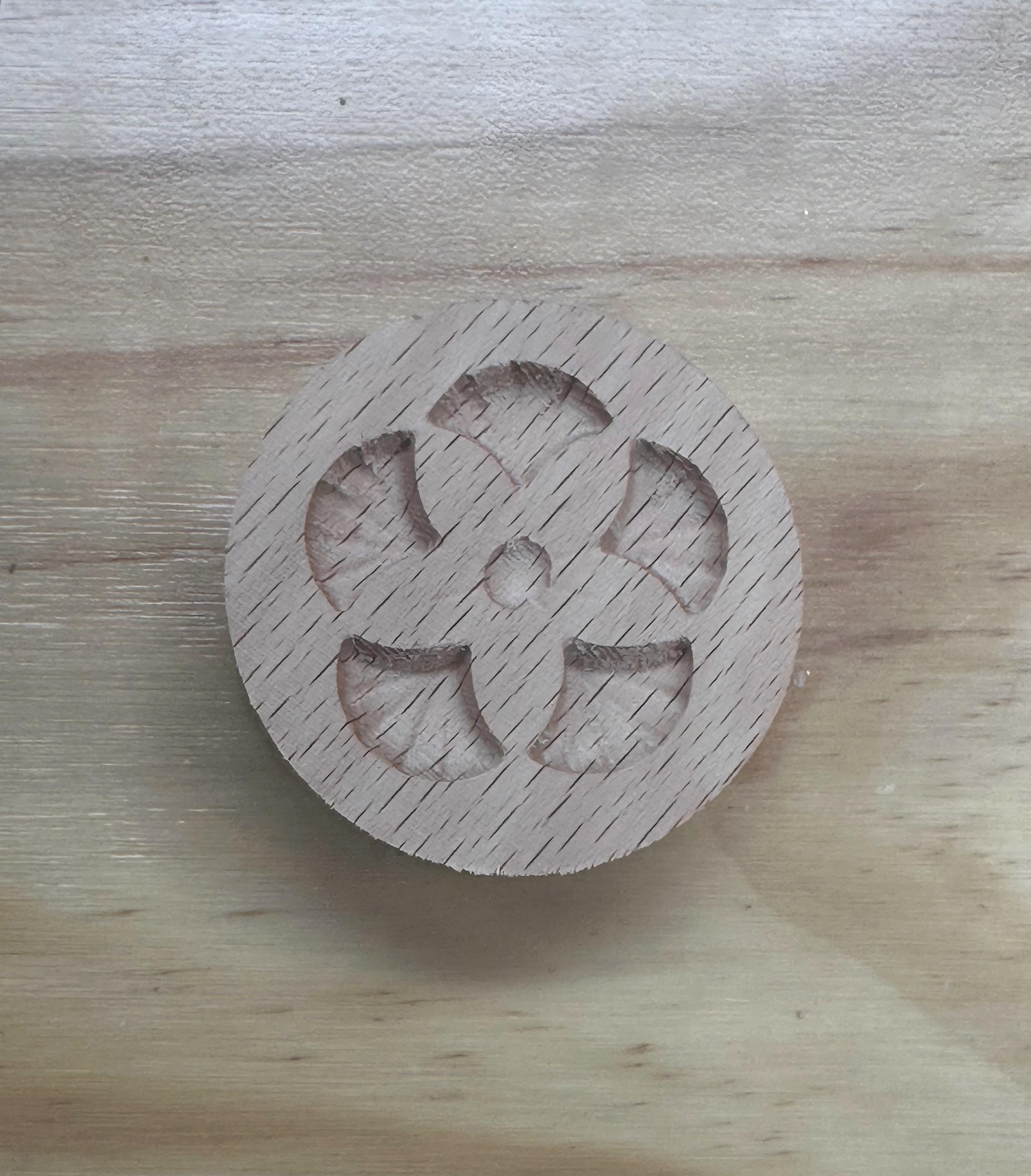 Molde para pasteles con forma de flor de ciruelo