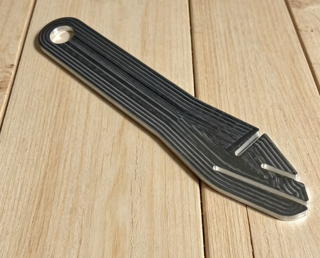 Disc brake truing wrench