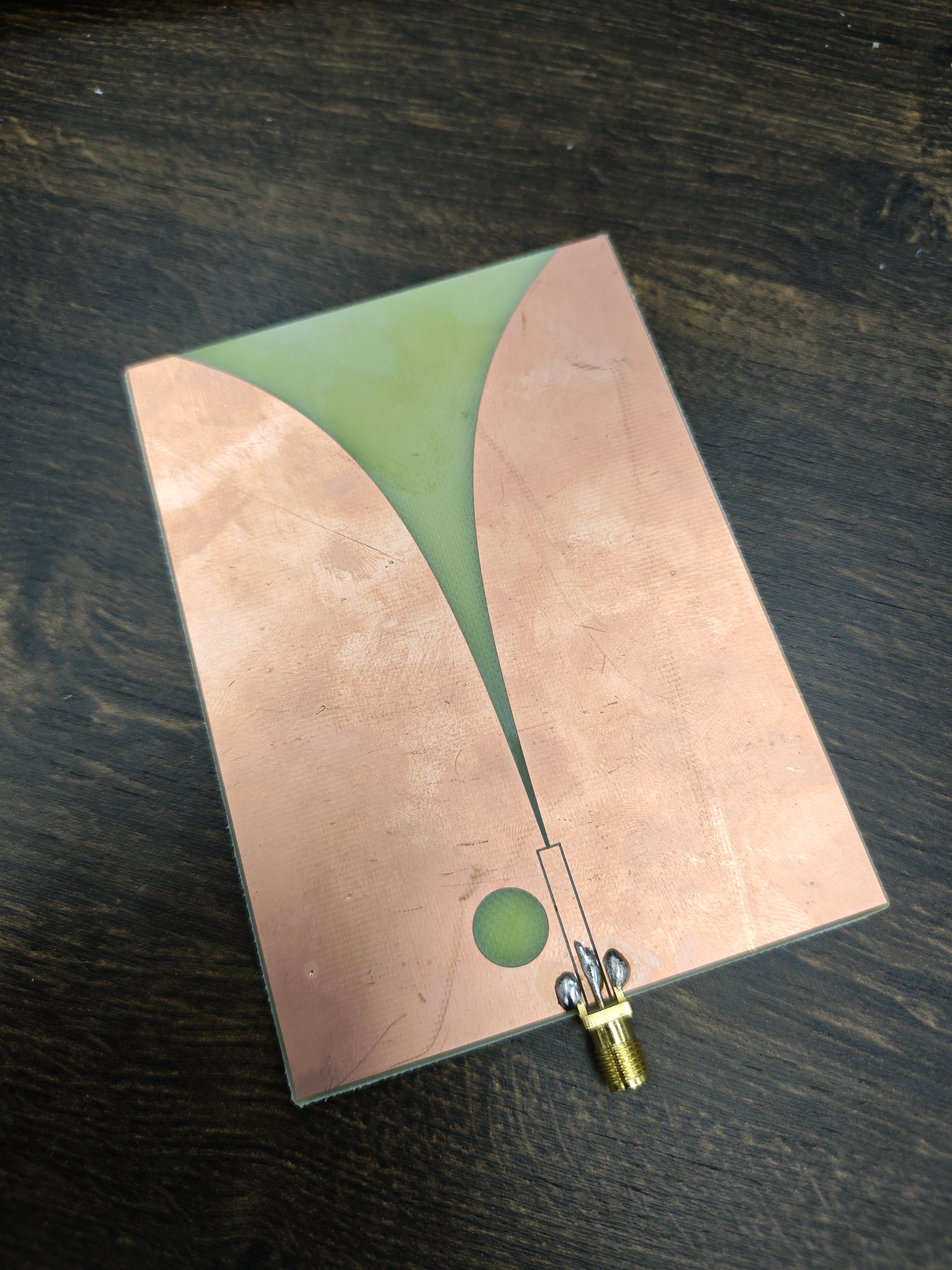 2.4G/5G Directional WiFi Antenna