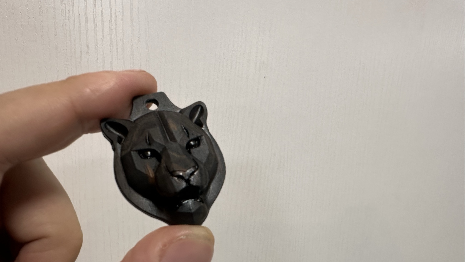 Colgante de la Pantera Negra